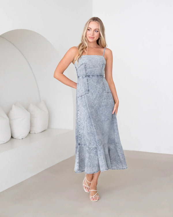 LIGHT DENIM SQUARE NECK MIDI DRESS